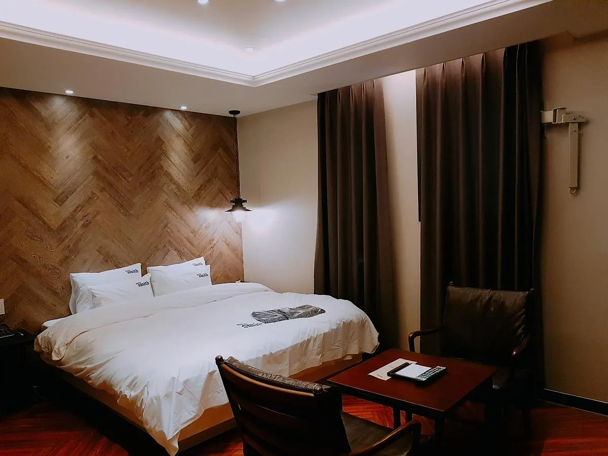 Hotel Smith Gimhae